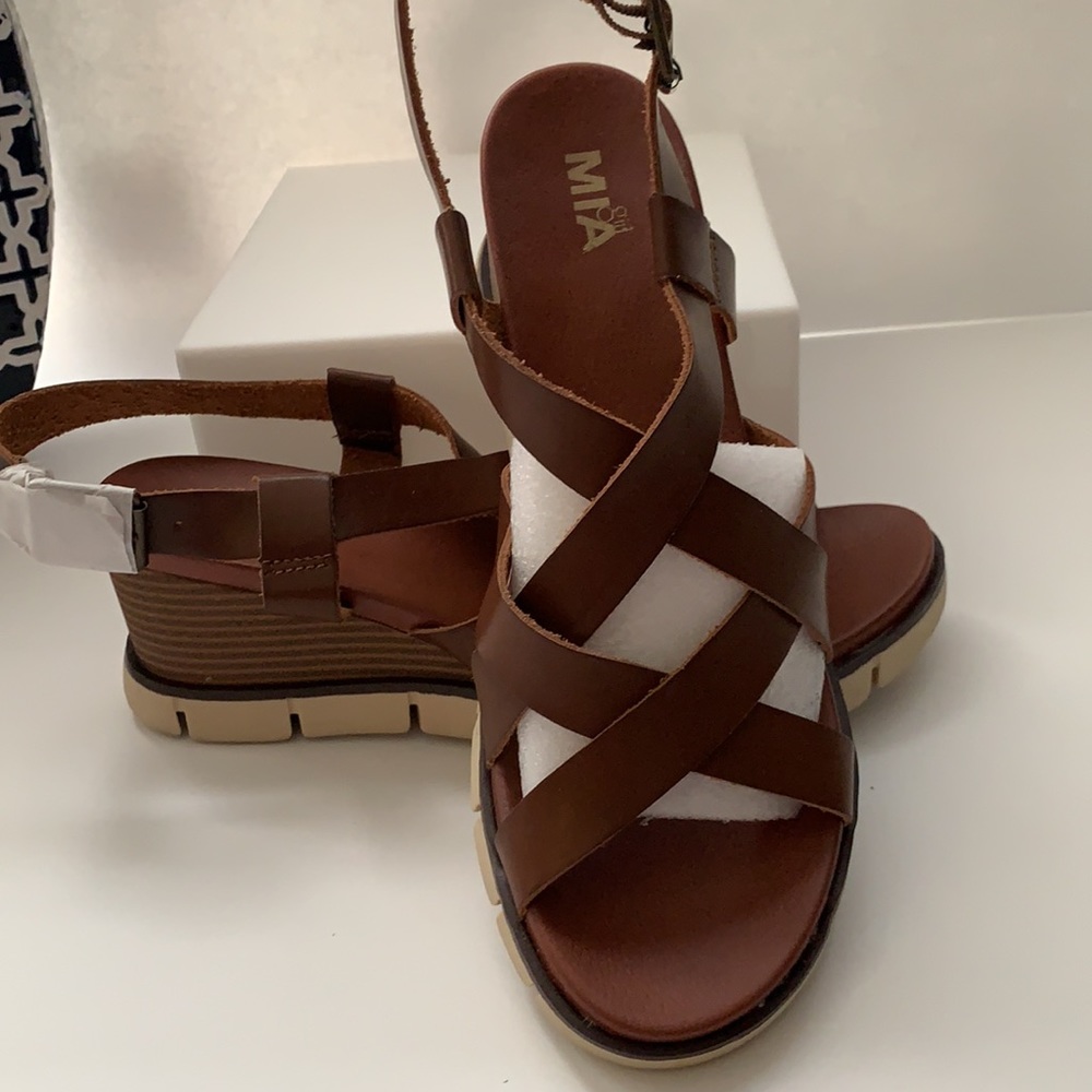 Mia girl Crisscross strap Wedge Sandals Brown 7.5,8,8.5,9.5 - Picture 4 of 12